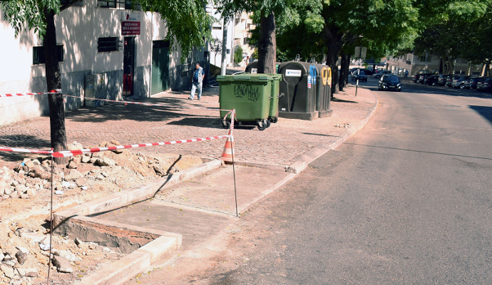  Alargamento de reentrâncias na Alameda Guerra Junqueiro