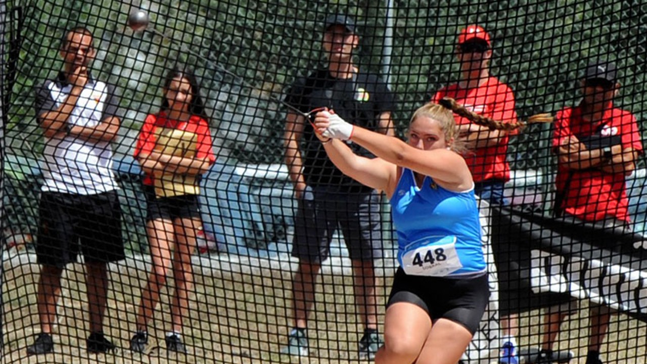 Saudação à Atleta Beatriz Sobral e ao Núcleo Desportivo Juvenil do Laranjeiro