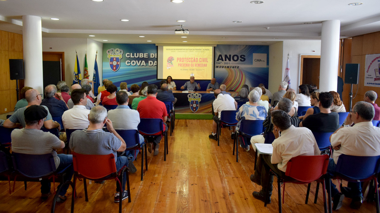 Proteção Civil - Prevenir ou Remediar em debate