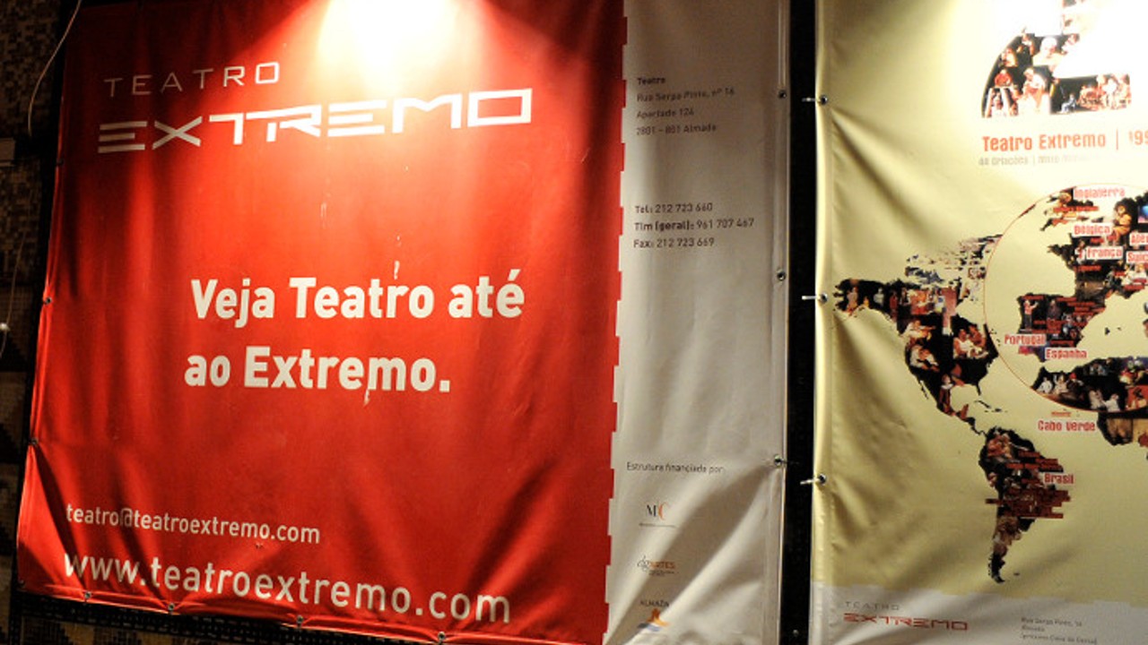 Junta de Freguesia solidária com Teatro Extremo